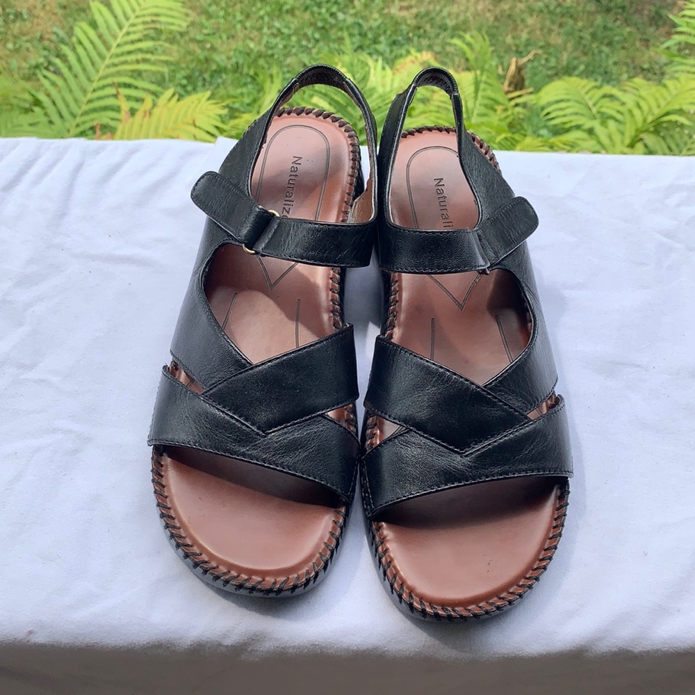 Naturalizer Doby Black Leather Sandals 9 Narrow
